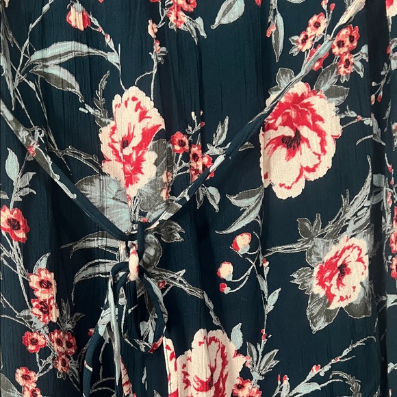 Band of Gypsies Black Floral Wrap Mini Dress with red and White Blooms - Picture 2 of 12